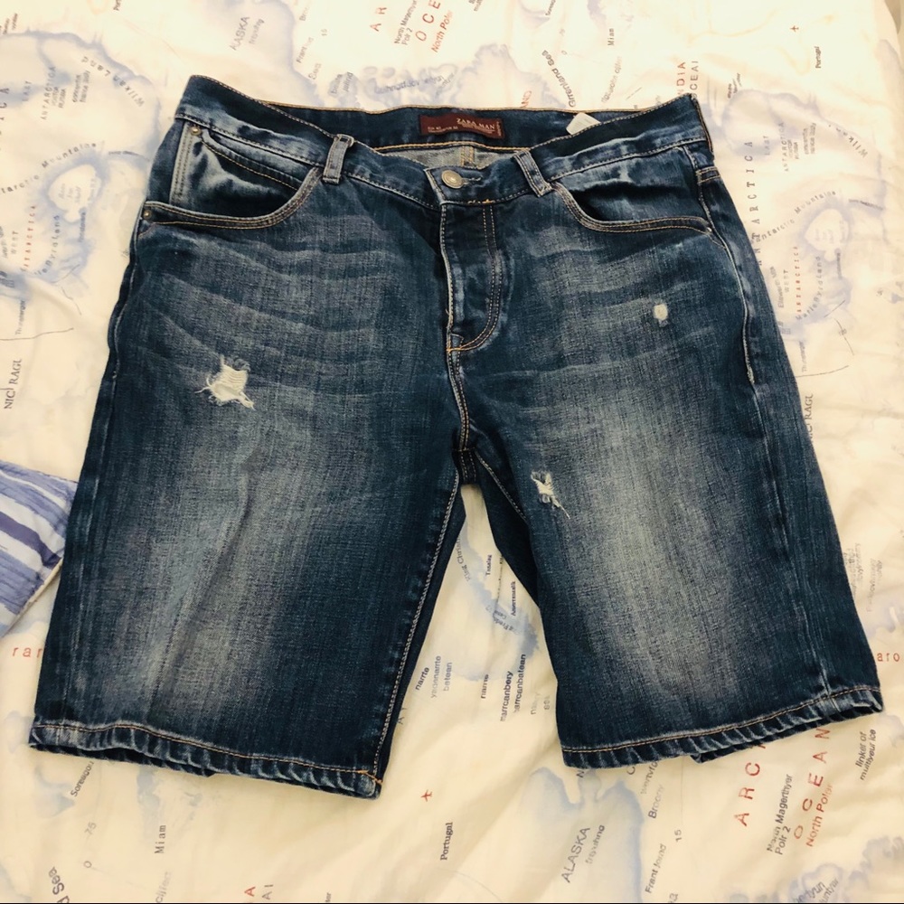 Zara men’s Denim shorts